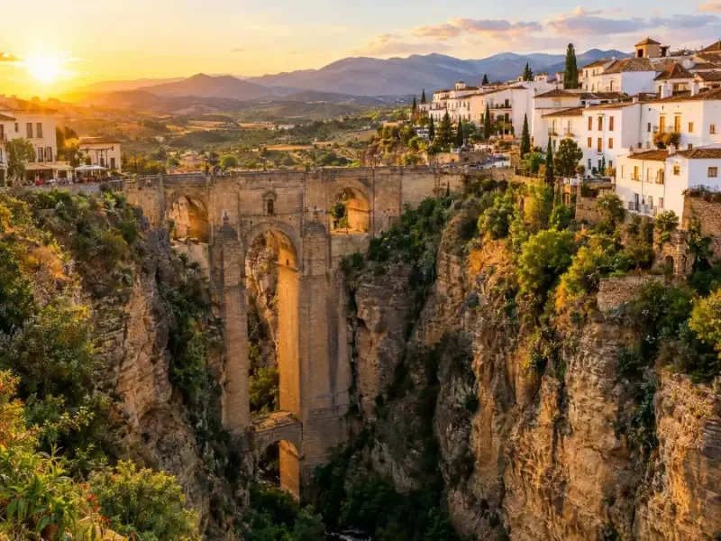 From Málaga: Ronda & Setenil with Wine & Tapas